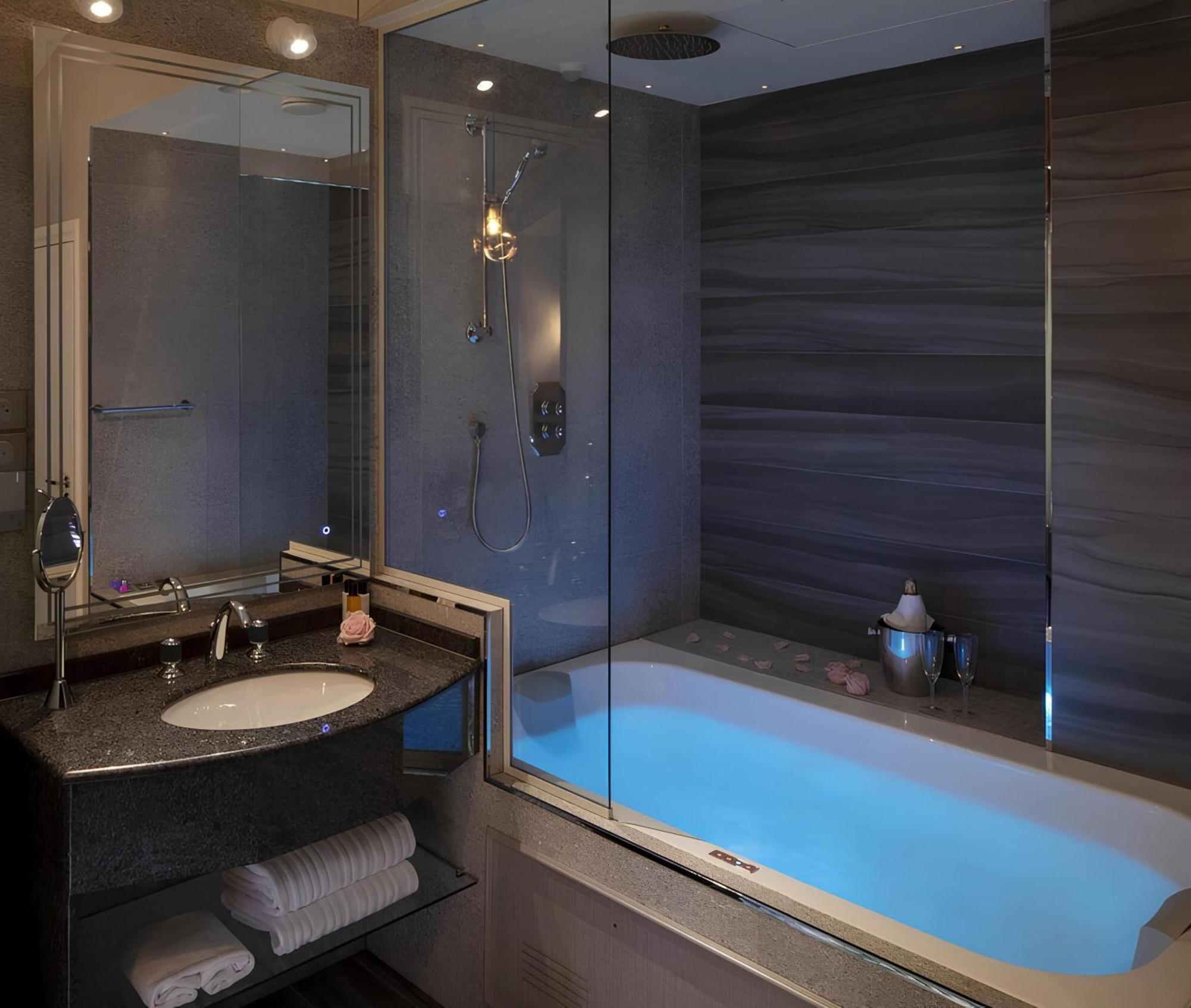 J'adore & (adults Only) Hotel 5*