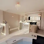 J'adore & (adults Only) Hotel