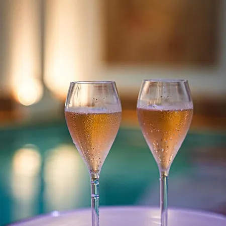 J'adore & (adults Only) 5* Parigi
