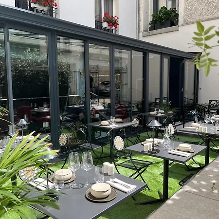 J'adore & (adults Only) 5* Parigi