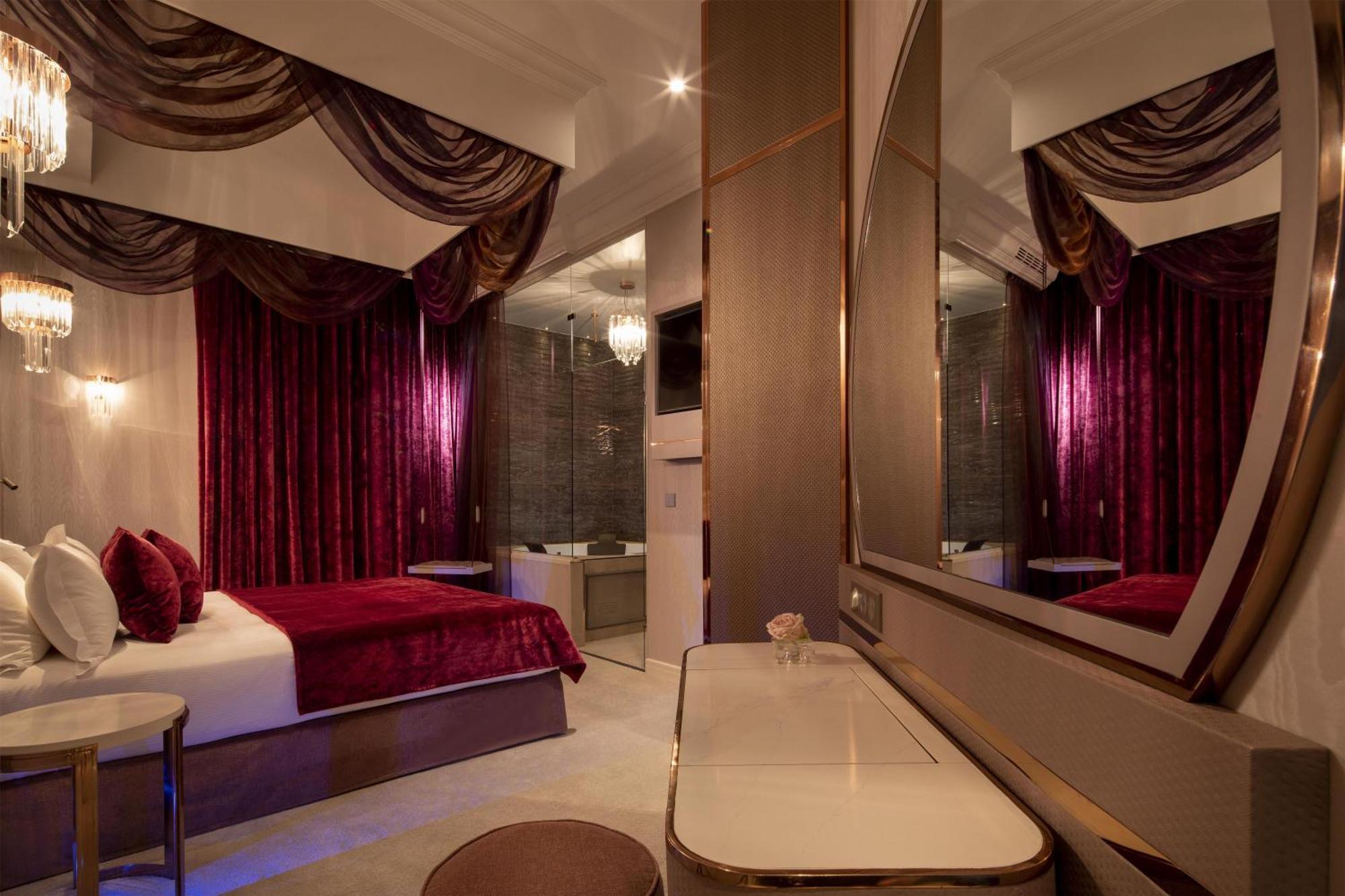 J'adore & (adults Only) Hotel 5*