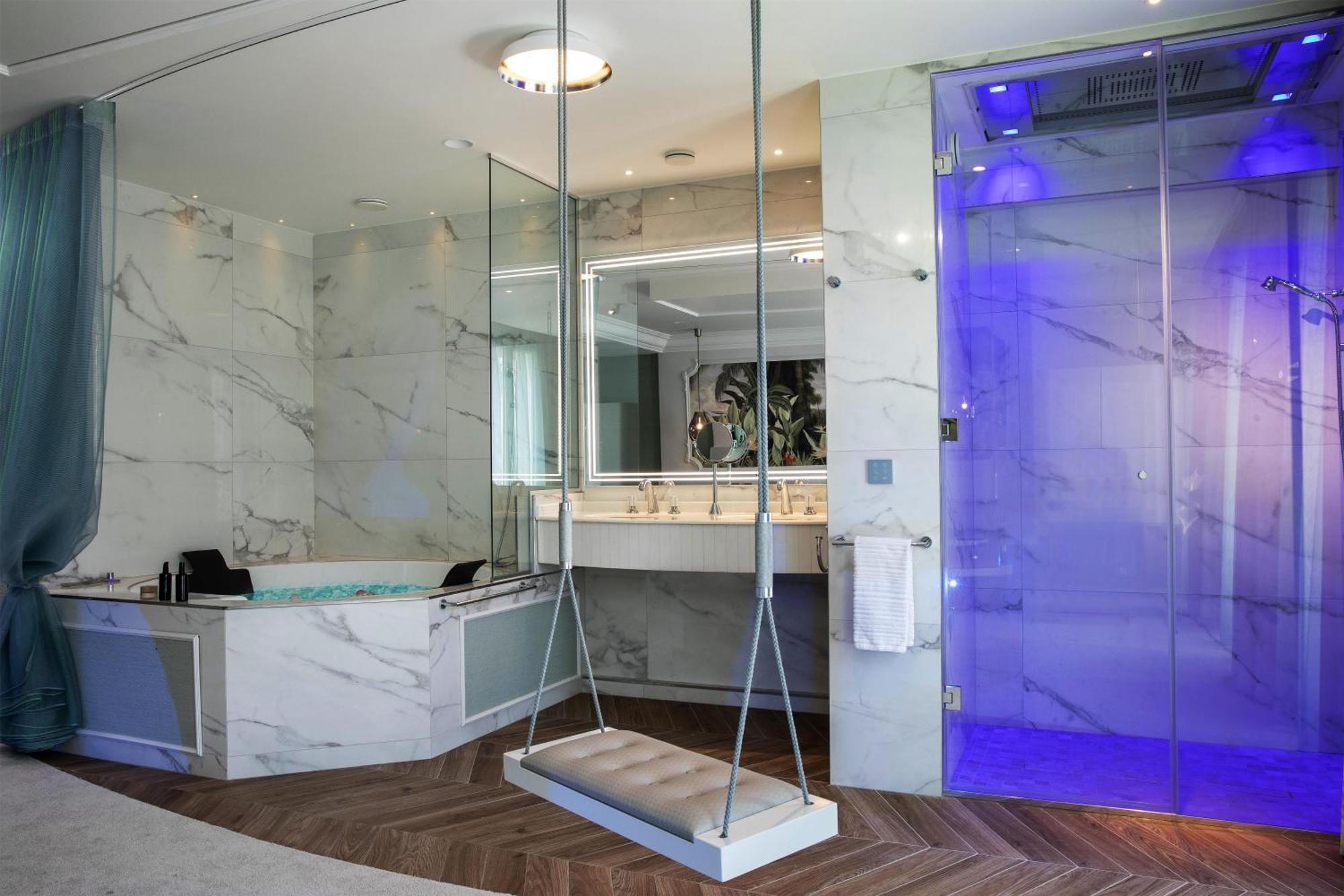 J'adore & (adults Only) 5* Paris