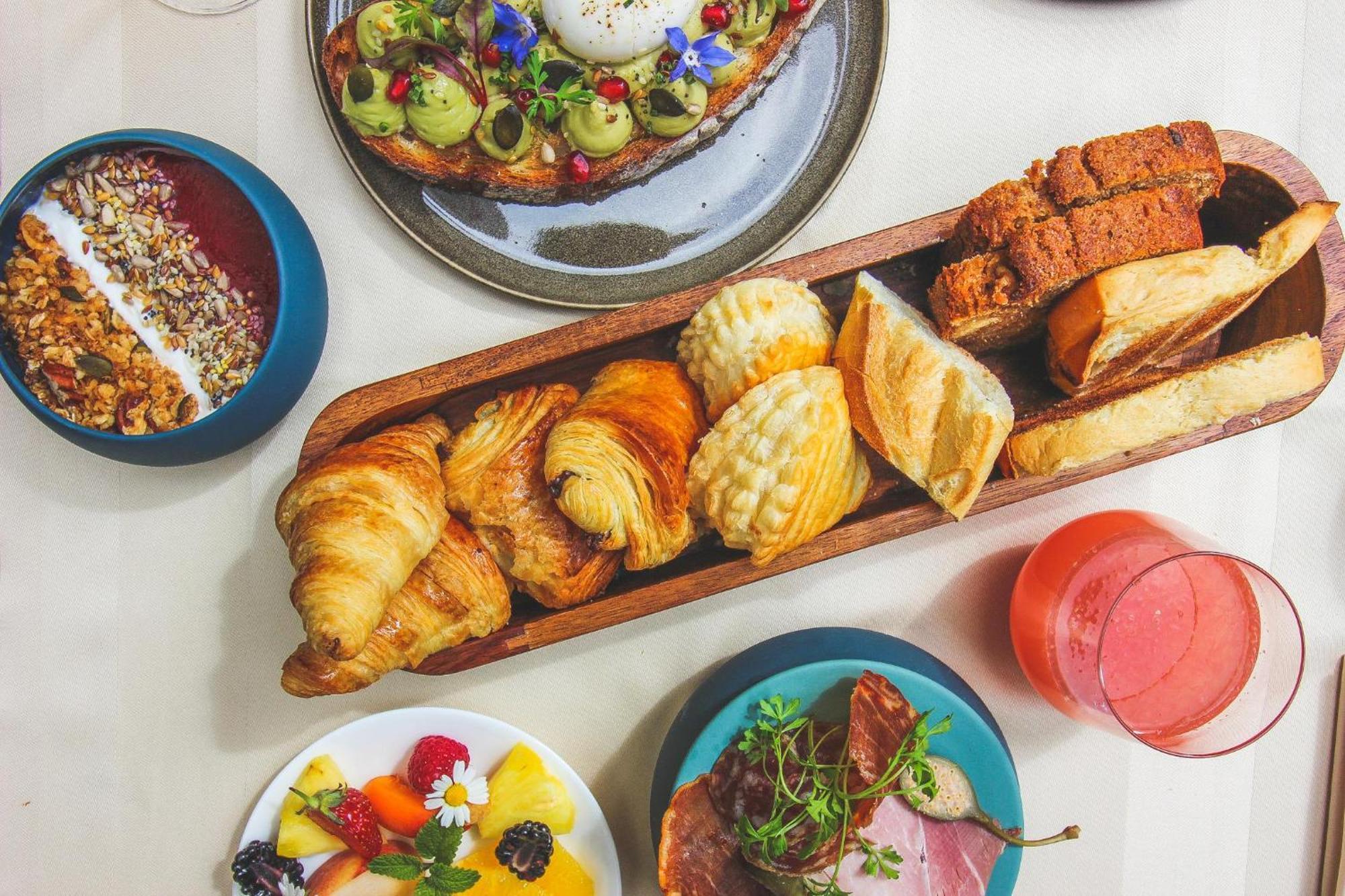 J'adore & (adults Only) 5*