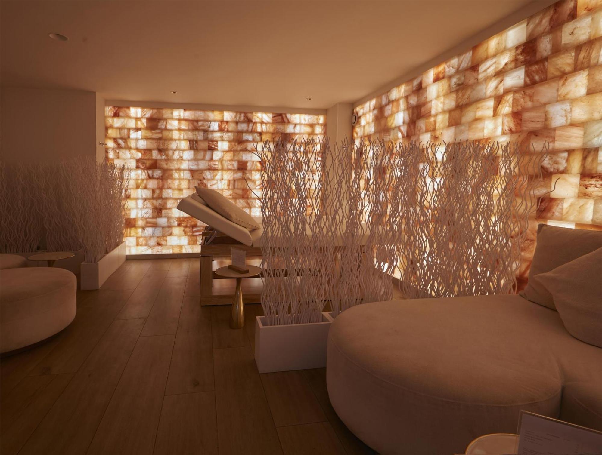 J'adore & (adults Only) 5*